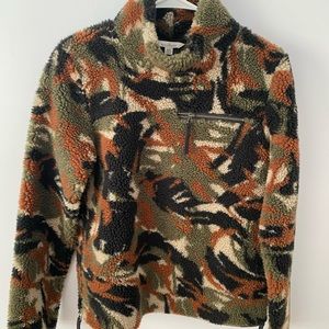 L.L Bean Crowl Neck Pullover Jacket